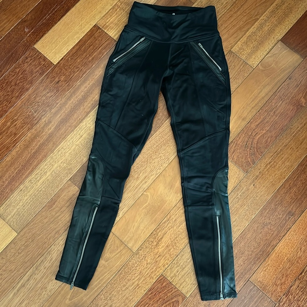 Athleta moto leggings, XXS